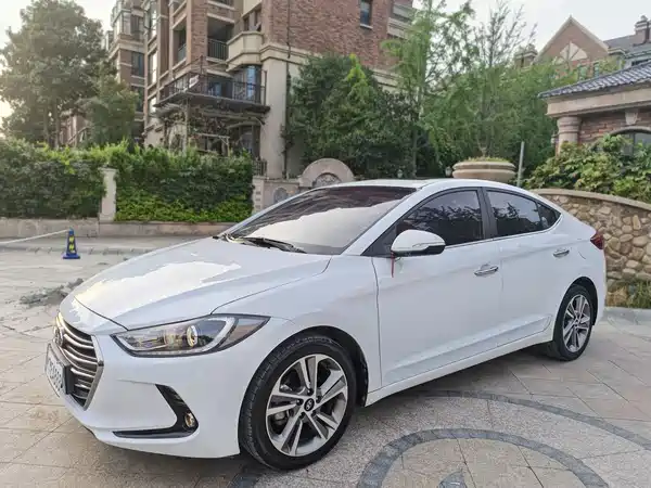 Hyundai Celesta 2018