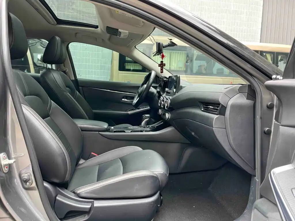 Nissan Sylphy 2019 — фото 13