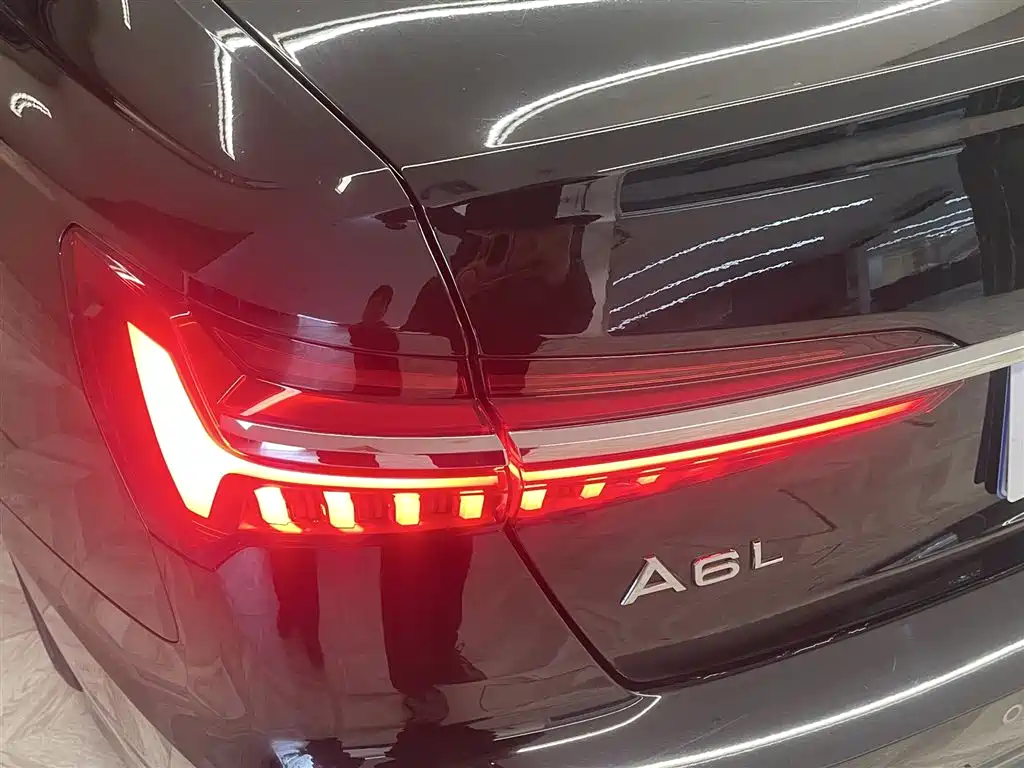 Audi A6L 2024 — фото 10