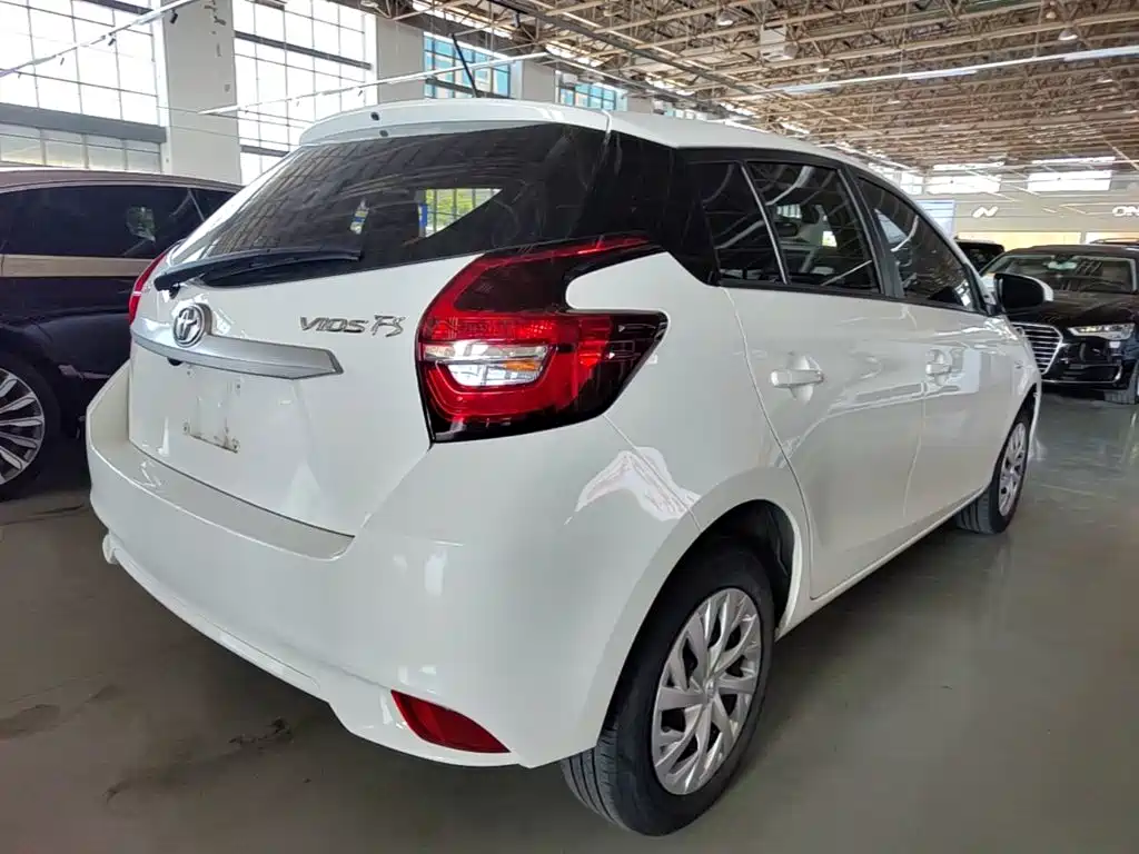 Toyota Vios FS 2021 — фото 7