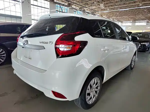 Toyota Vios FS 2021
