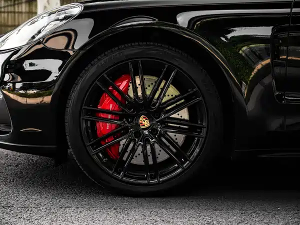 Porsche Panamera 2019