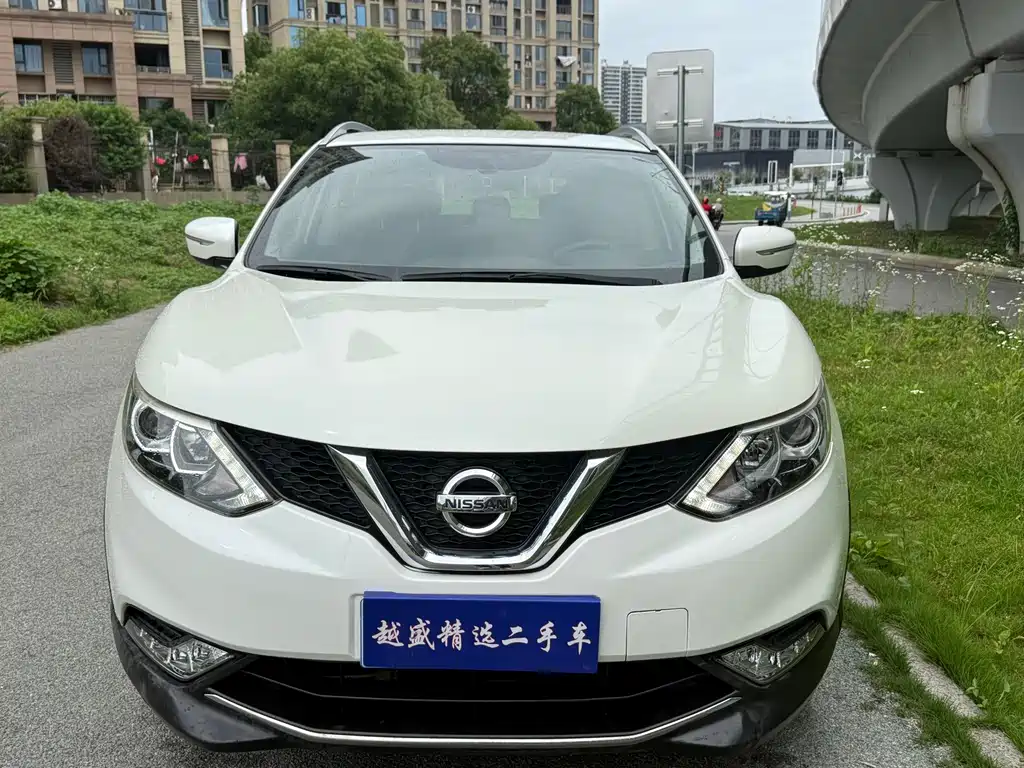 Nissan Qashqai 2018 — фото 2