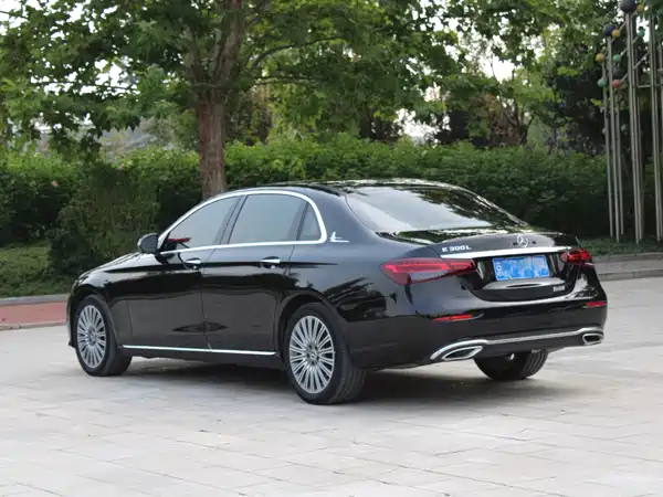 Mercedes-Benz E-Class 2021