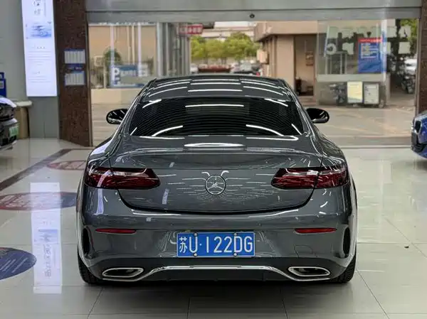 Mercedes-Benz E-Class 2023