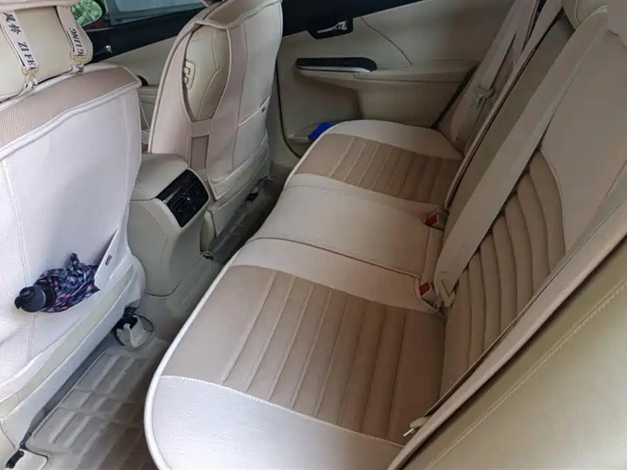 Toyota Camry 2015 — фото 11