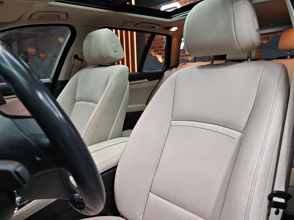 BMW 5 Series 2015 — фото 22