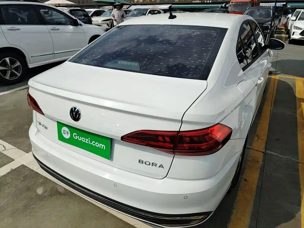 Volkswagen Bora 2023