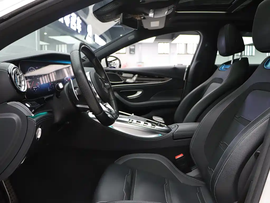 Mercedes-Benz AMG GT 2020 — фото 19