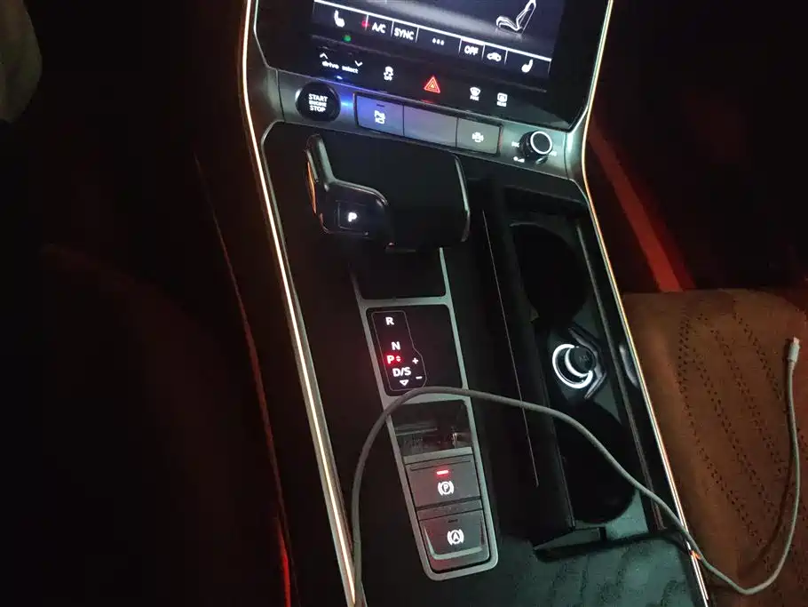 Audi A6L 2025 — фото 16