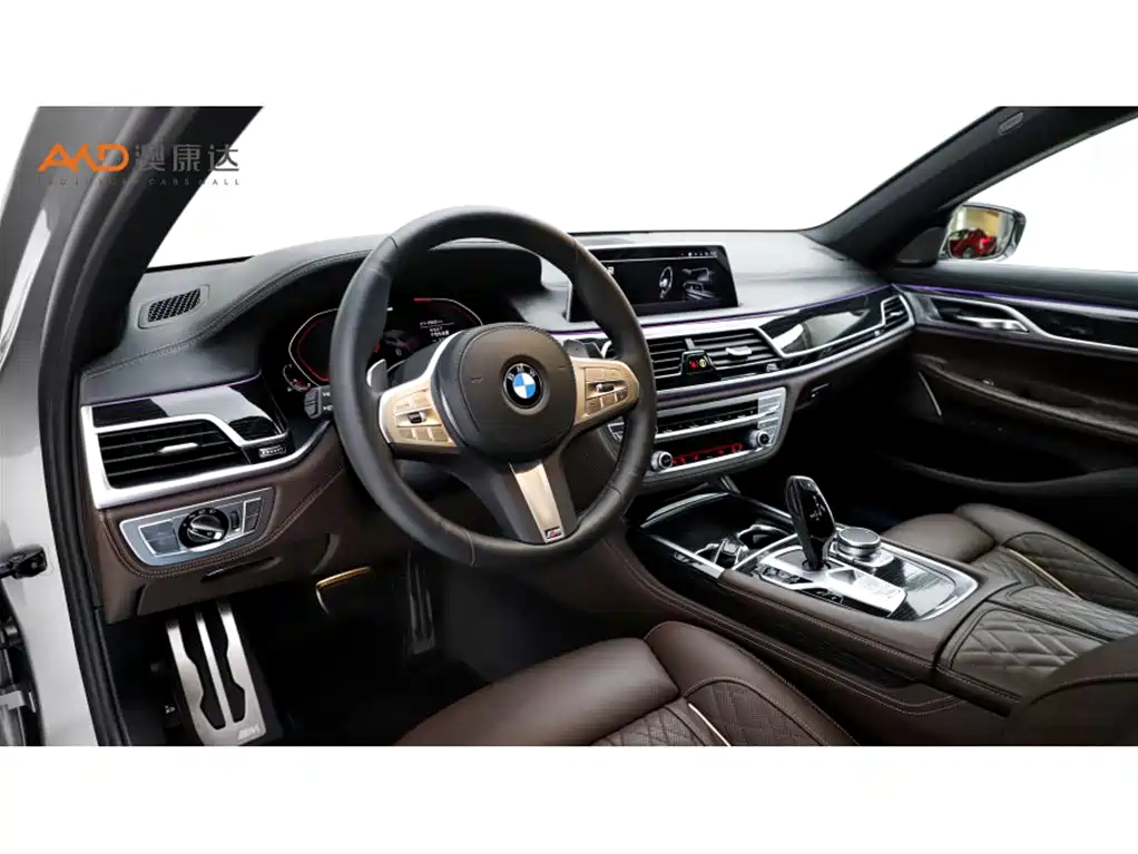 BMW 7 Series 2023 — фото 6