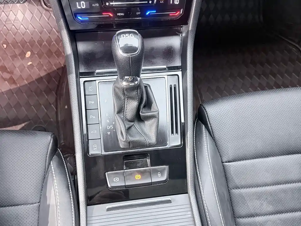Skoda Speedy 2024 — фото 12