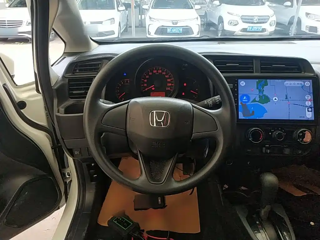Honda Fit 2018 — фото 11