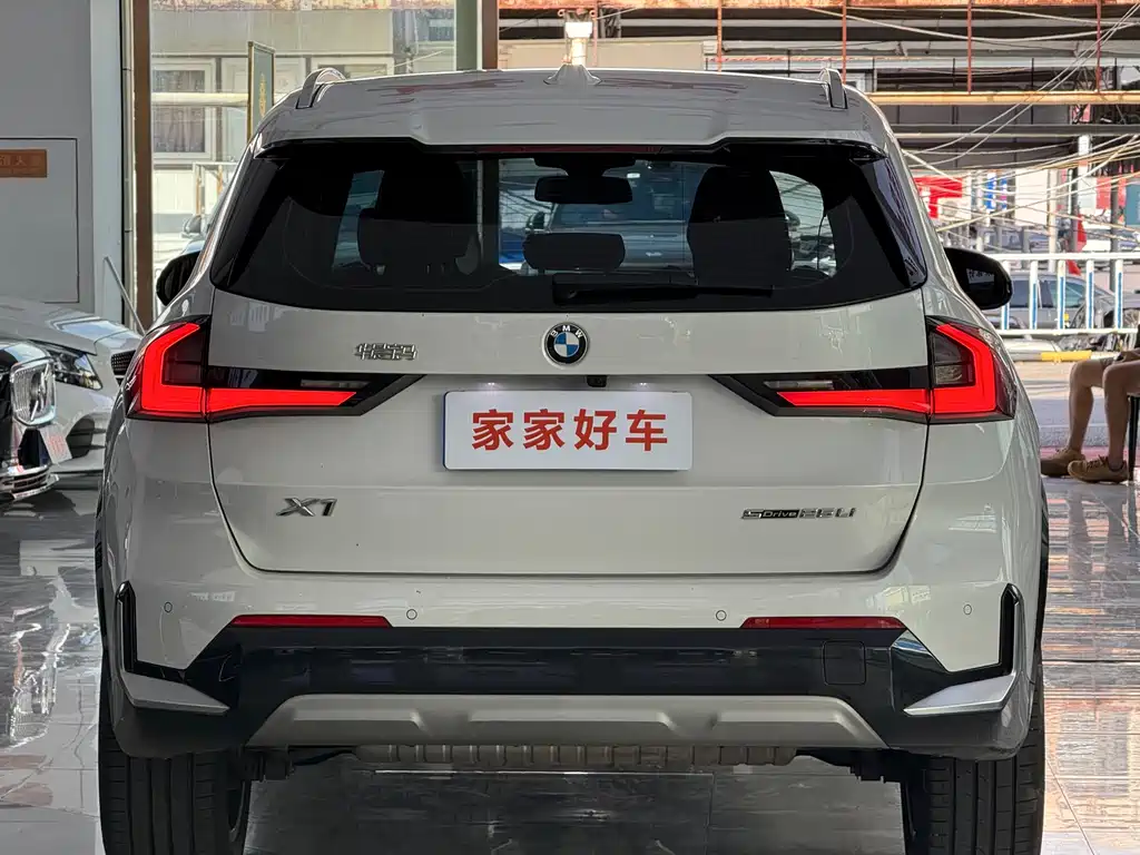 BMW X1 2024 — фото 13