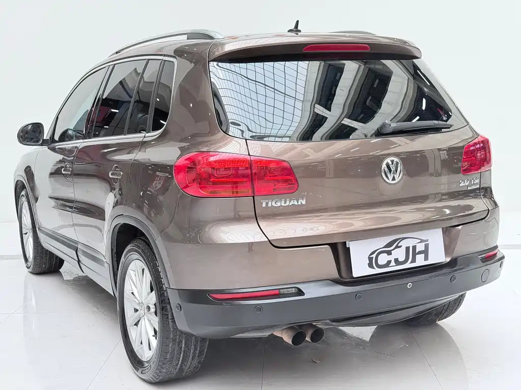 Volkswagen Tiguan 2014 — фото 4