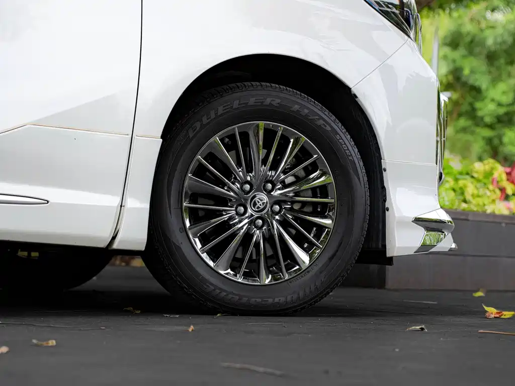 Toyota Alphard 2021 — фото 4