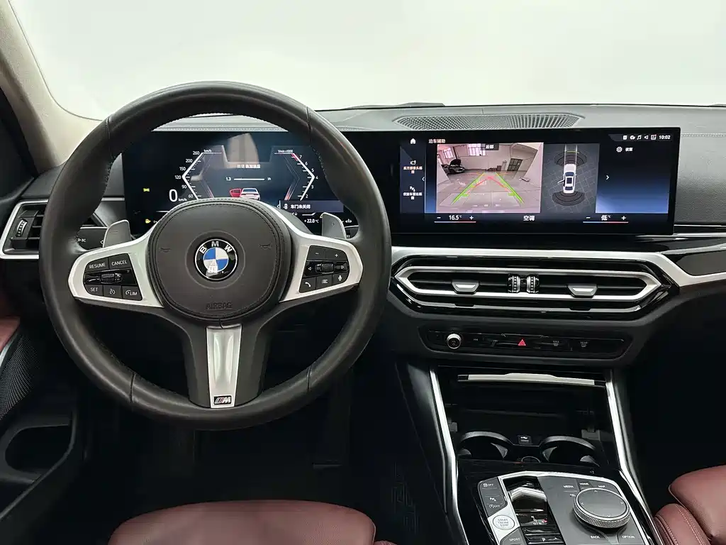 BMW 3 Series 2023 — фото 11
