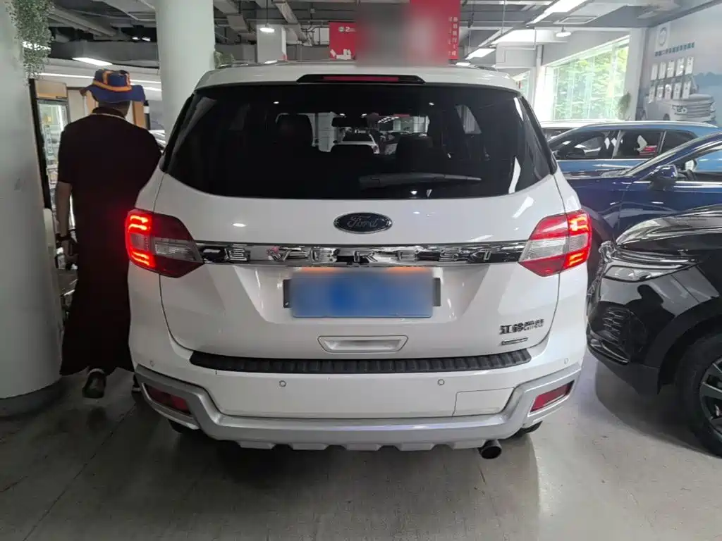 Ford Everest 2017