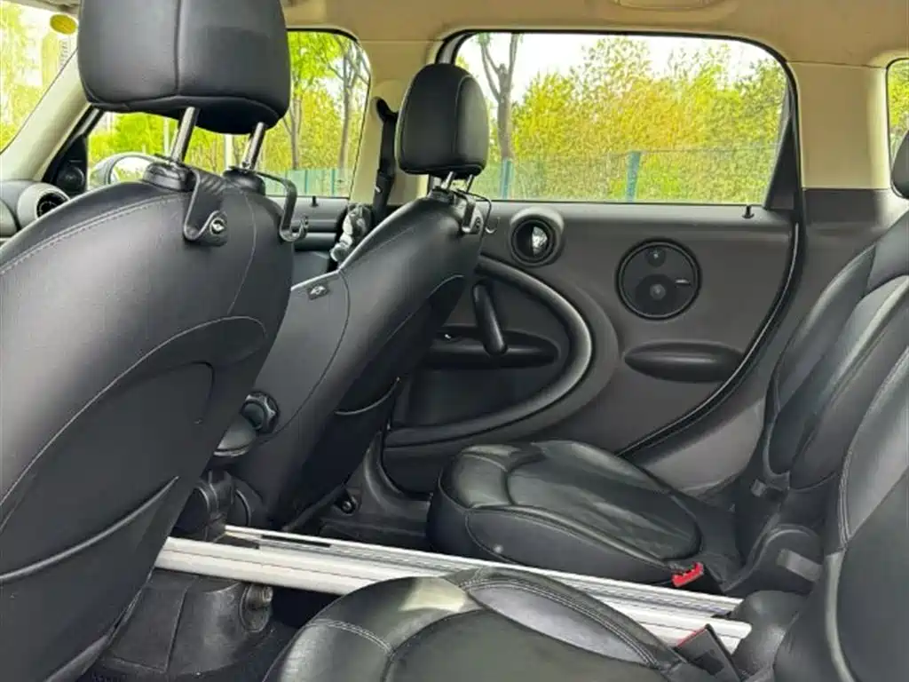 MINI Countryman 2012