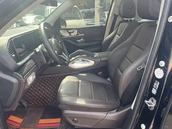 Mercedes-Benz GLS 2021
