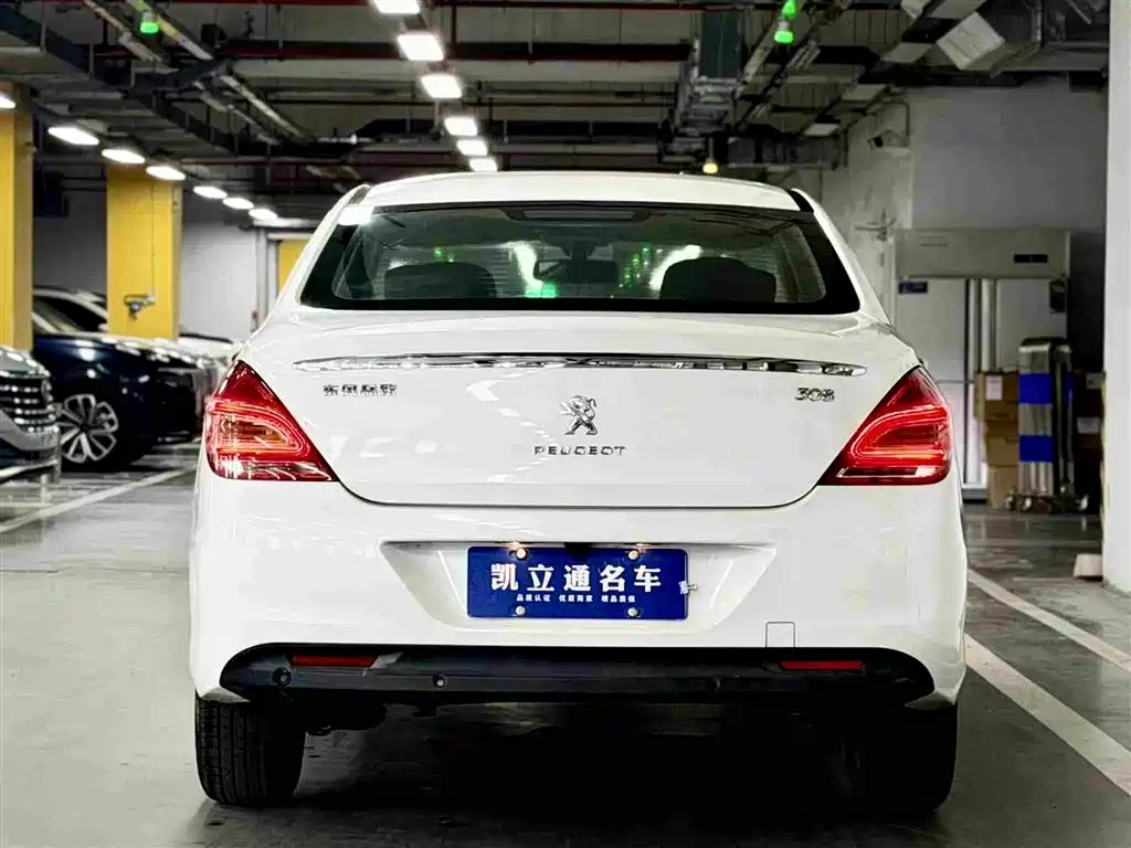Peugeot 308 2016 — фото 5
