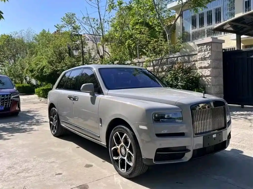 Rolls-Royce Cullinan 2022