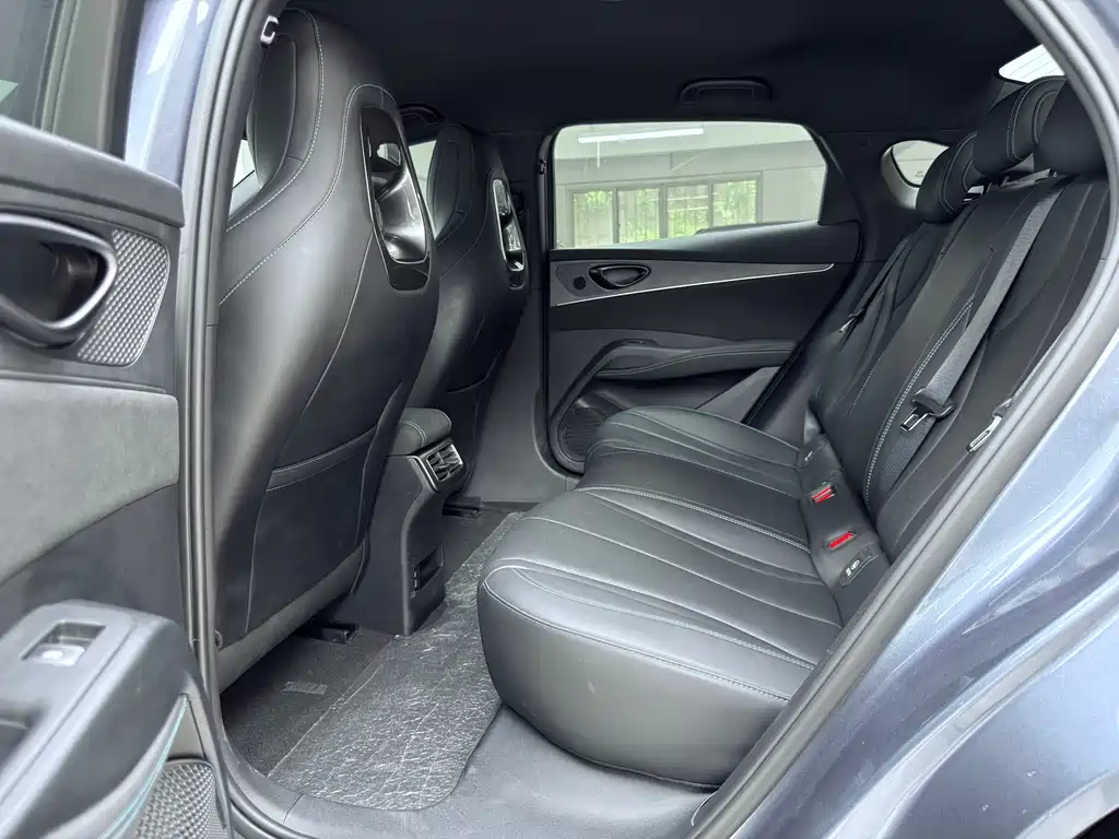 BYD Seal 06 2025