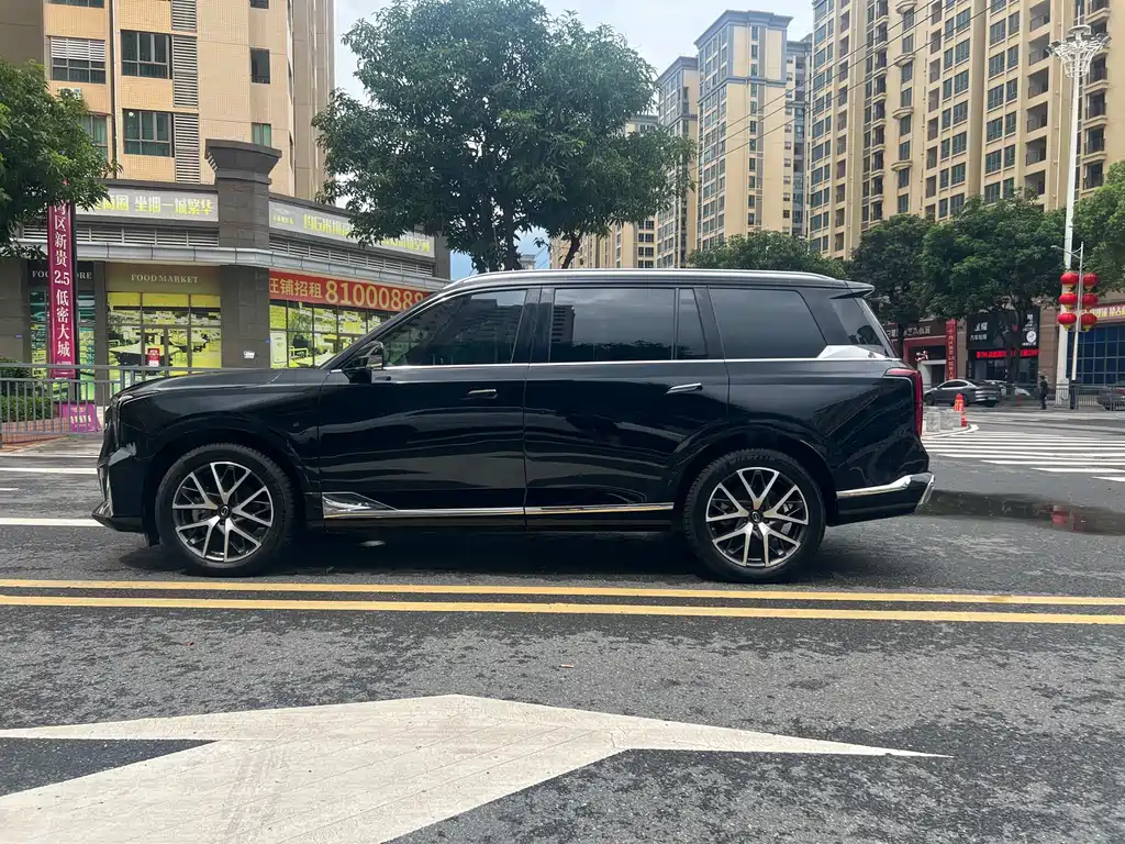 GAC Trumpchi GS8 2023 — фото 8