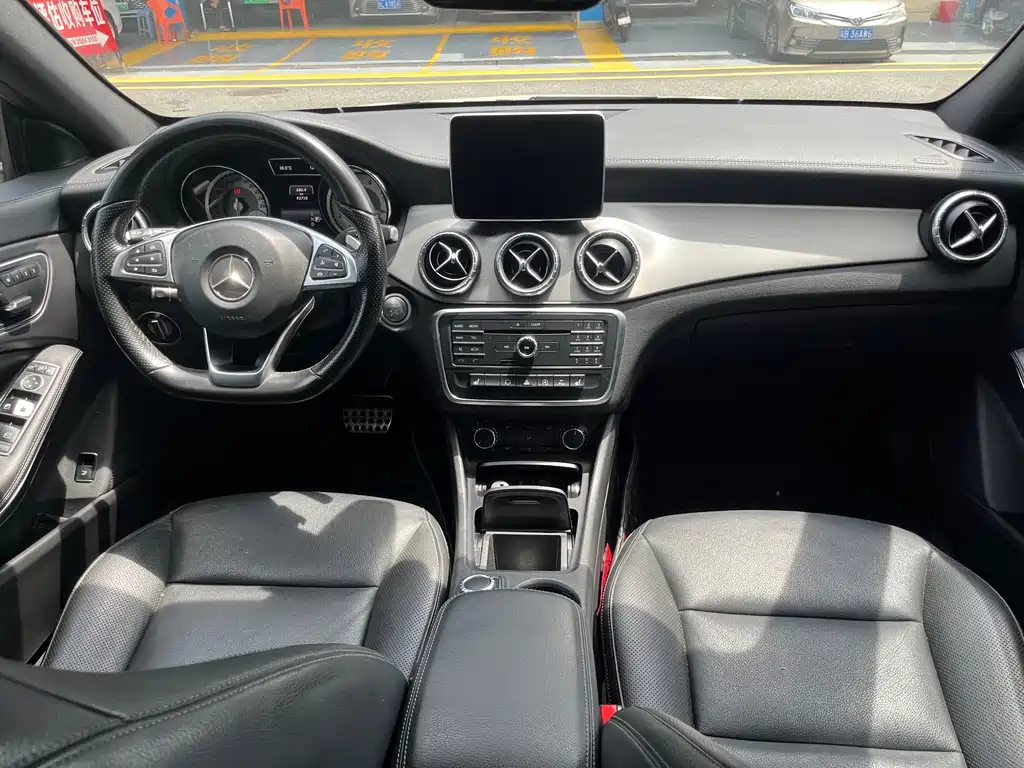 Mercedes-Benz CLA 2015 — фото 11