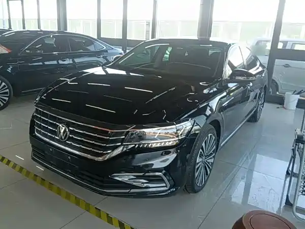 Volkswagen Passat 2021