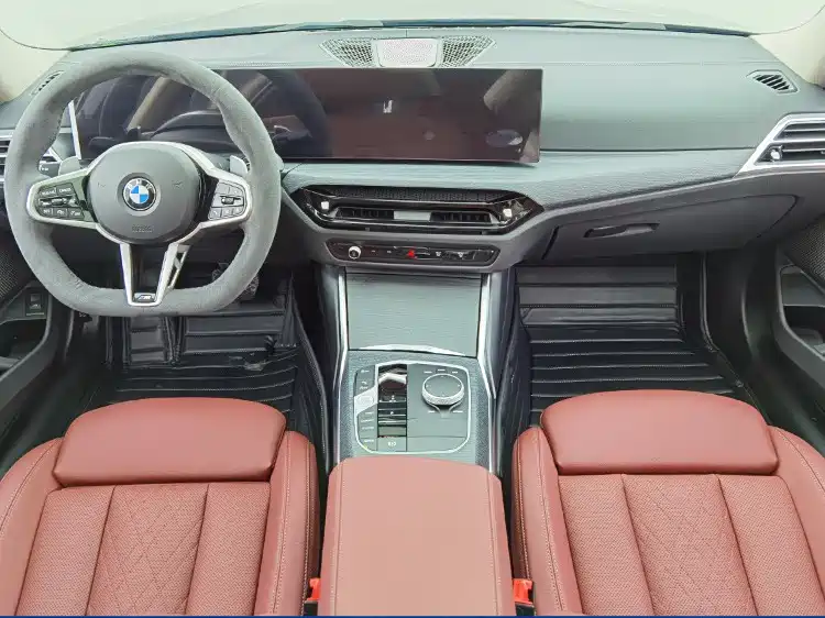 BMW 3 Series 2024