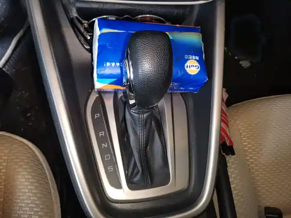 Ford Escort 2015