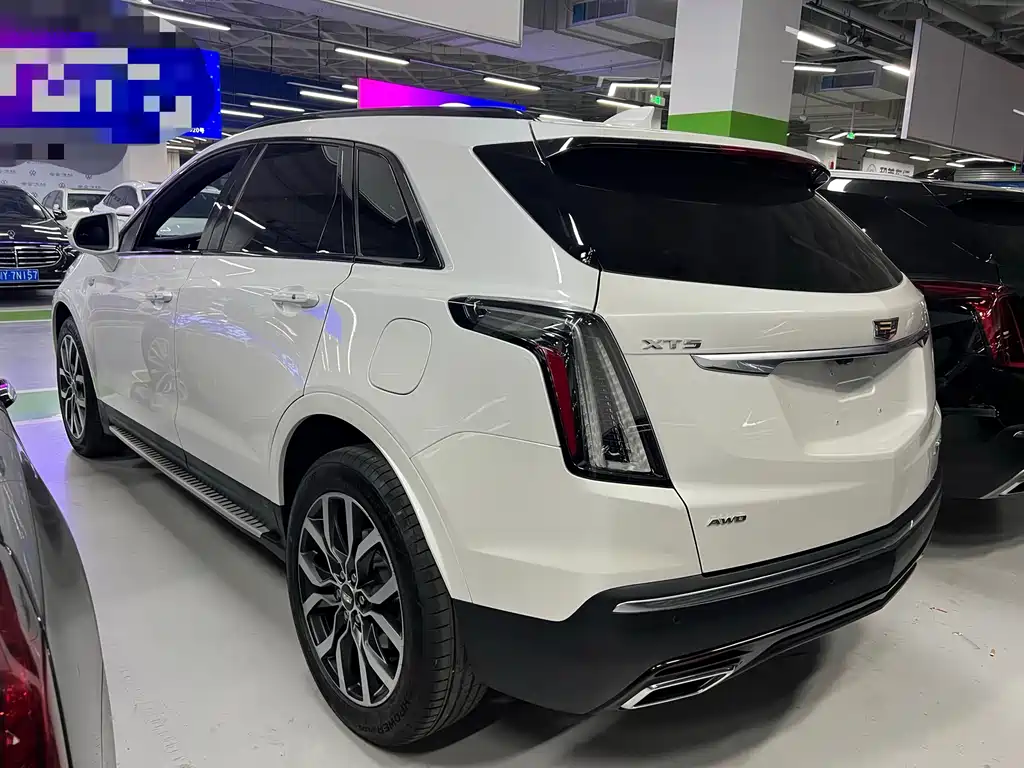 Cadillac XT5 2022 — фото 18