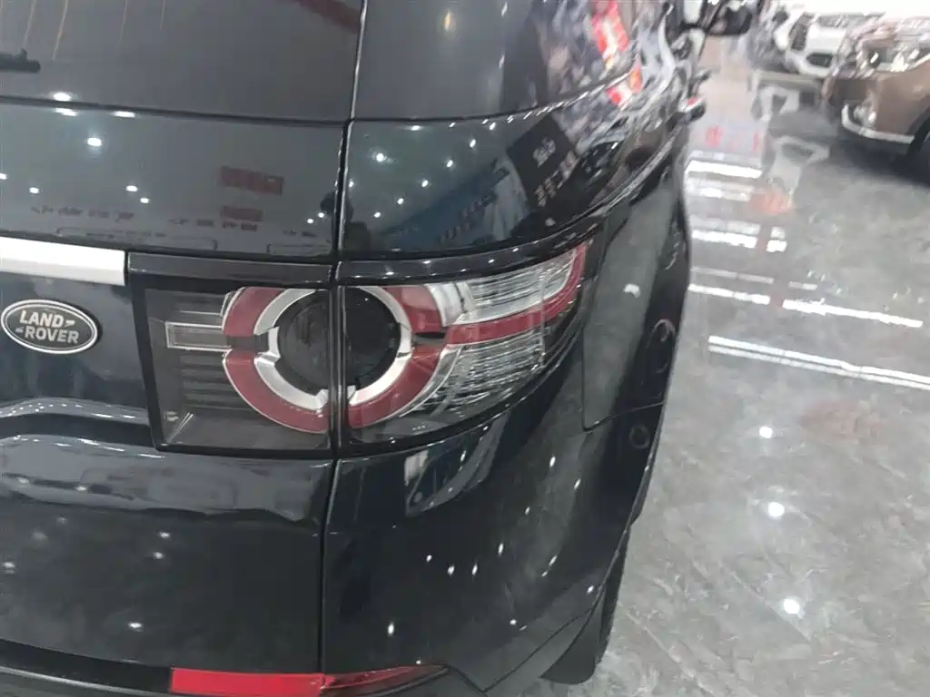 Land Rover Discovery Sport 2016 — фото 8