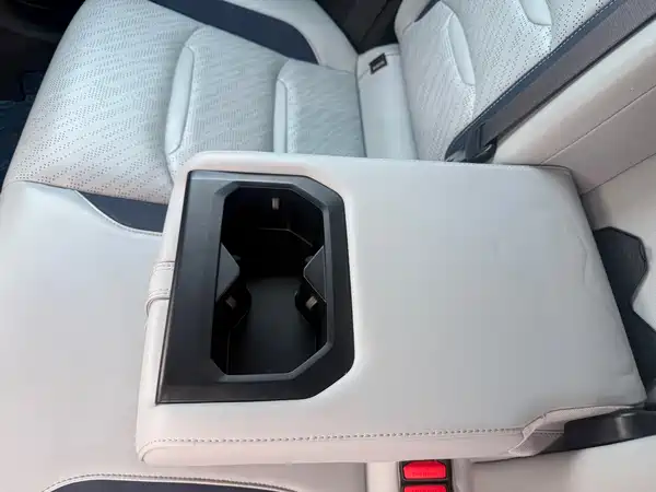Geely Xingrui 2021