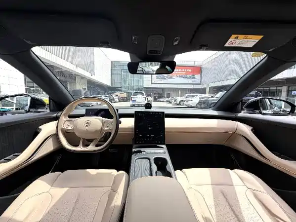 NIO ET5T 2023
