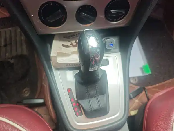 Volkswagen Lavida 2015