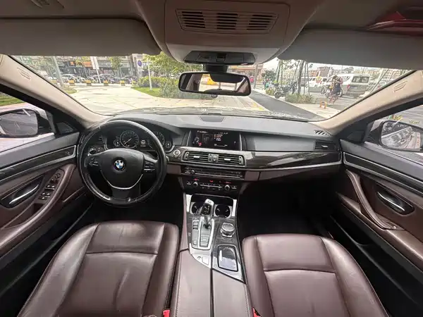BMW 5 Series 2017