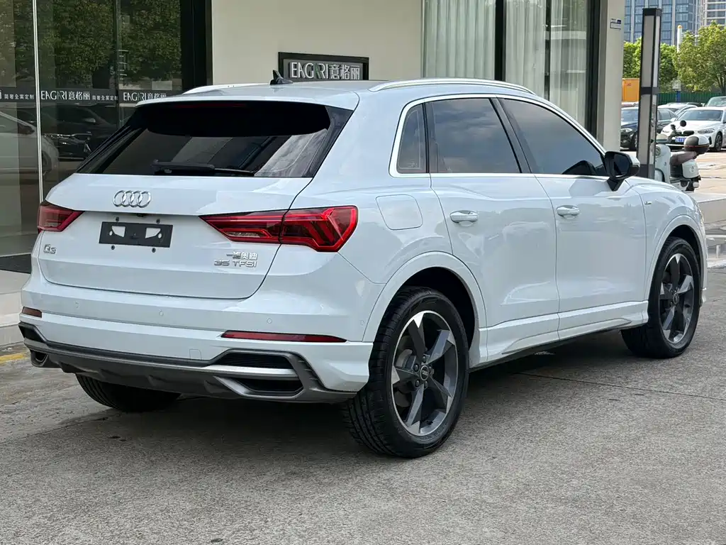 Audi Q3 2022