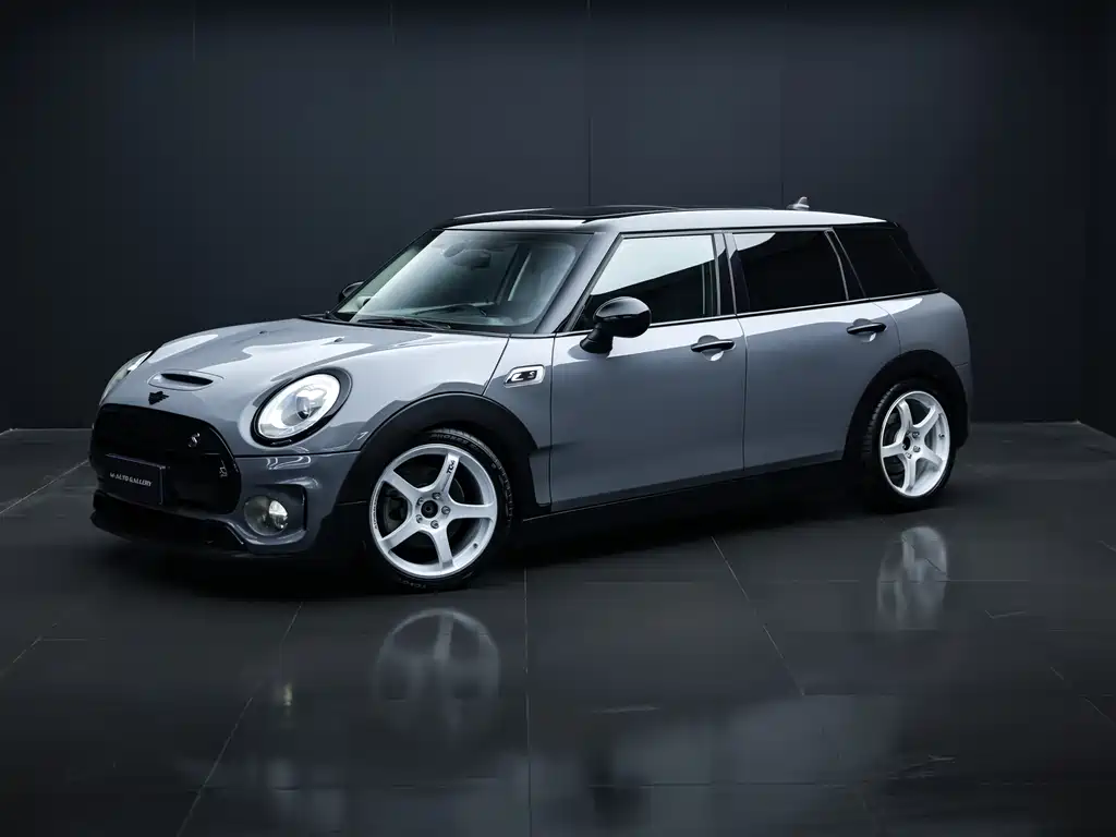 MINI Clubman 2017 — фото 1