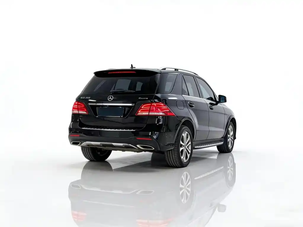 Mercedes-Benz GLE 2016 — фото 4