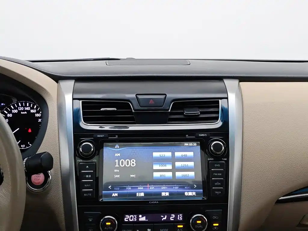 Nissan Teana 2015 — фото 12