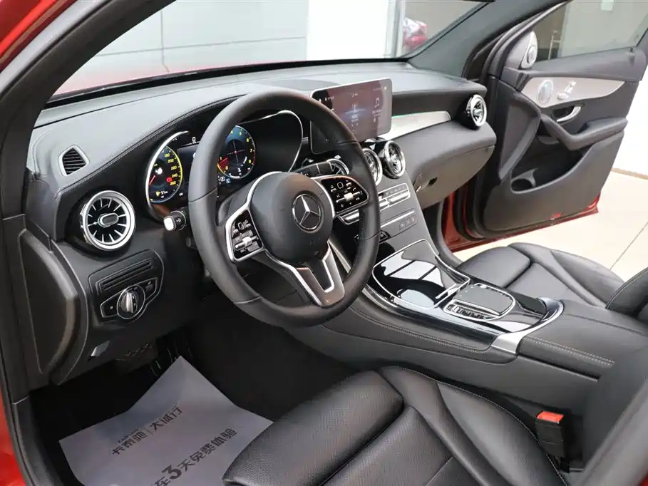 Mercedes-Benz GLC Coupe 2020 — фото 13
