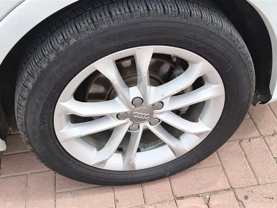 Audi Q3 2016