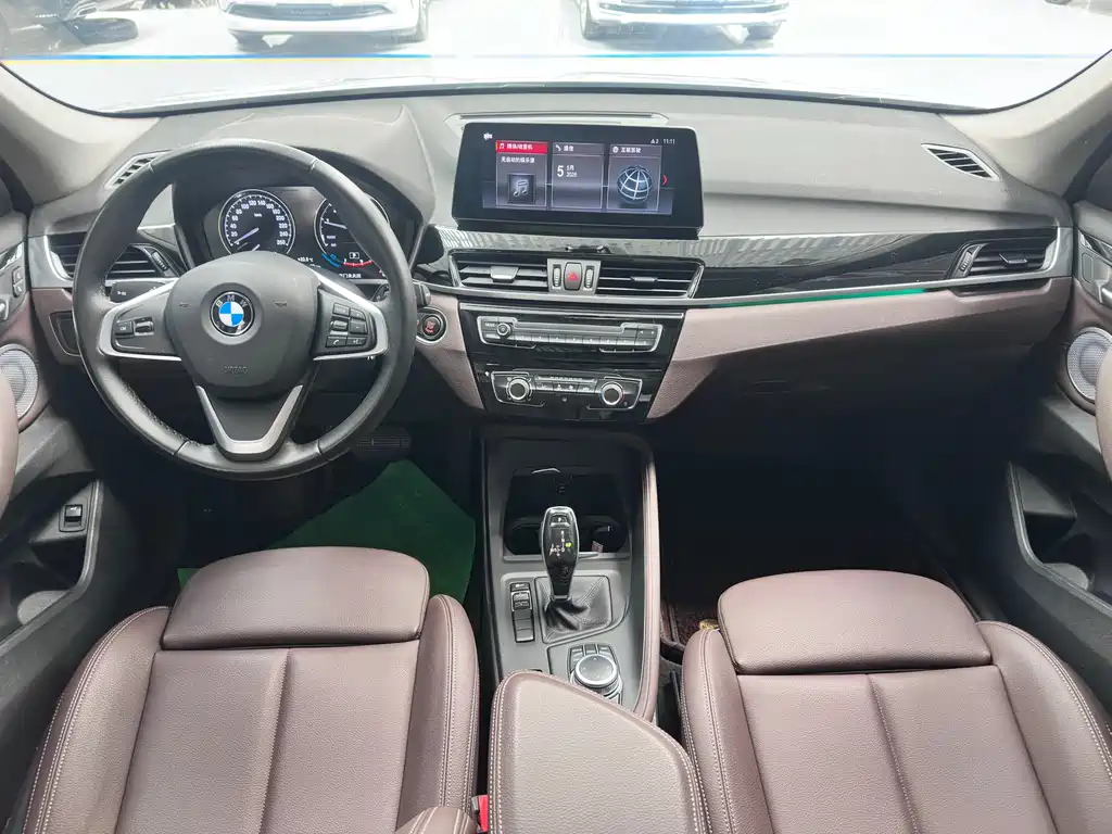 BMW X1 2021 — фото 11