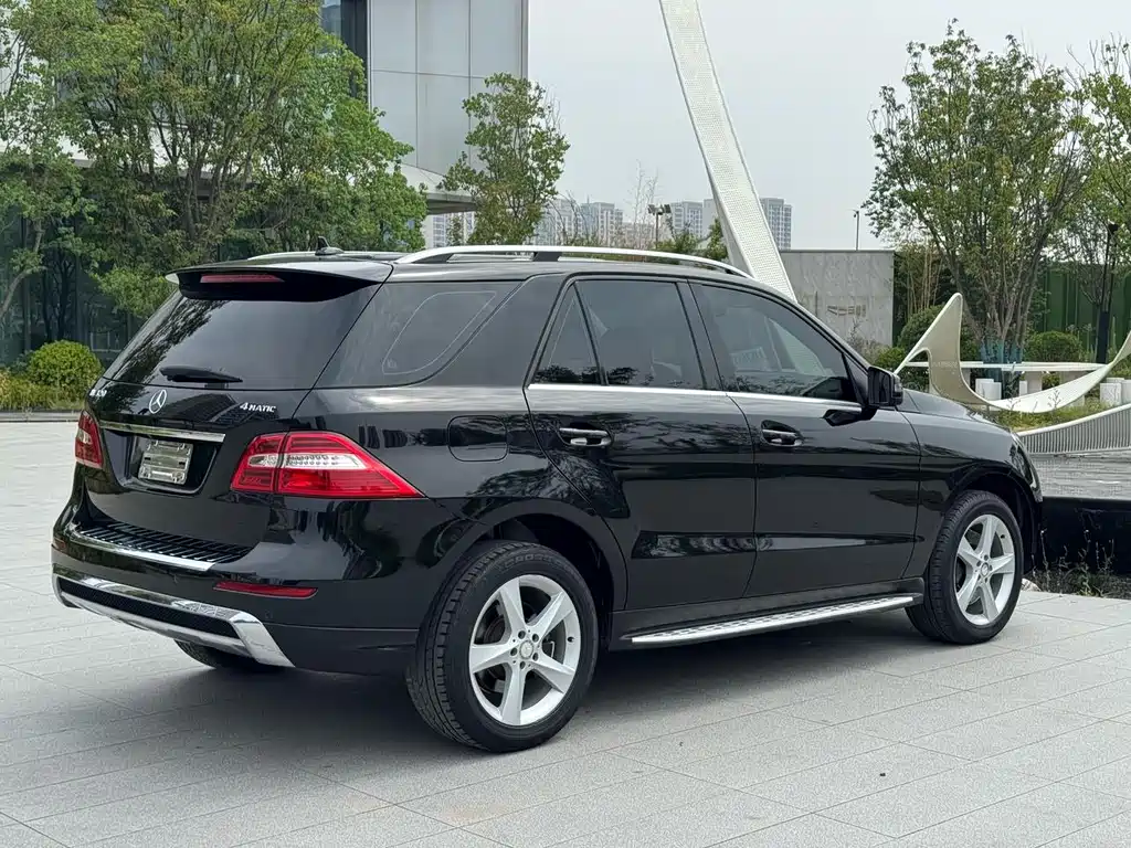Mercedes-Benz M-Class 2015 — фото 11
