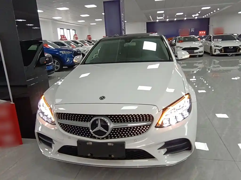 Mercedes-Benz C-Class 2019