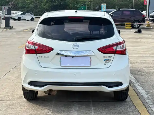 Nissan Tiida 2016