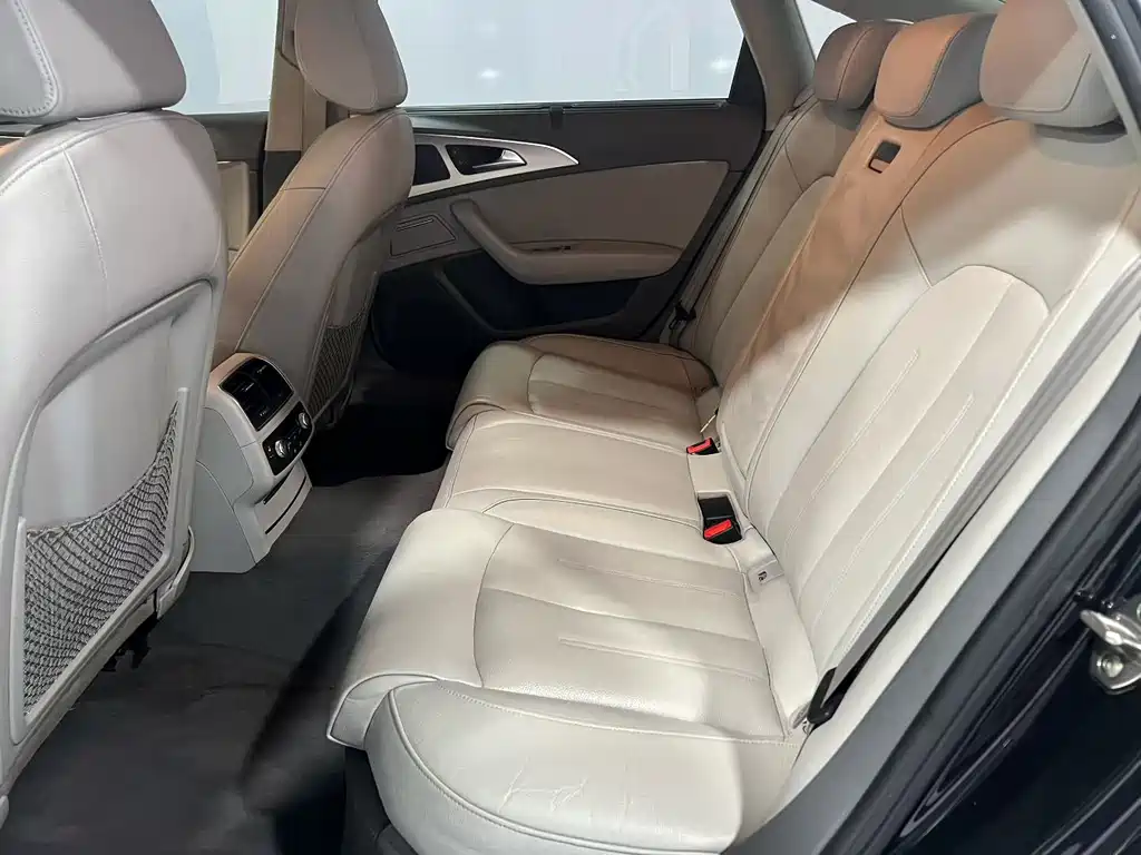 Audi A6L 2012