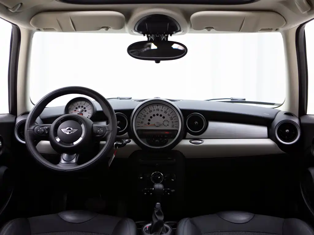 MINI Clubman 2012 — фото 9